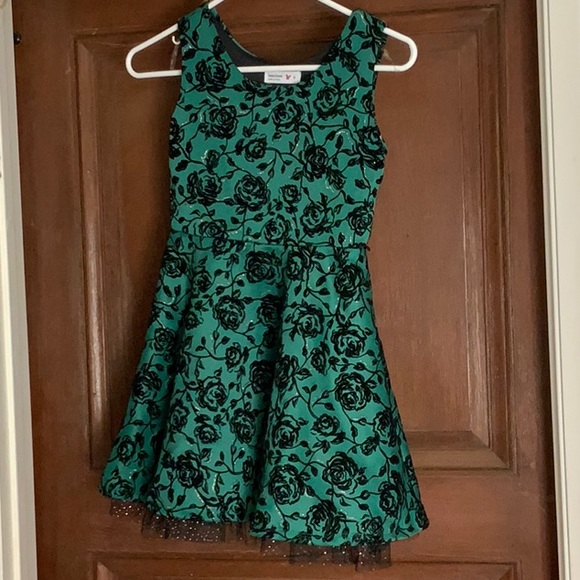 Green and Black Beautiful Dress - As New Condition - Picture 1 of 4